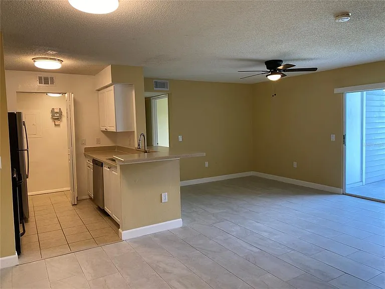 1225 Bermuda Lakes Ln #107 — Photo 2