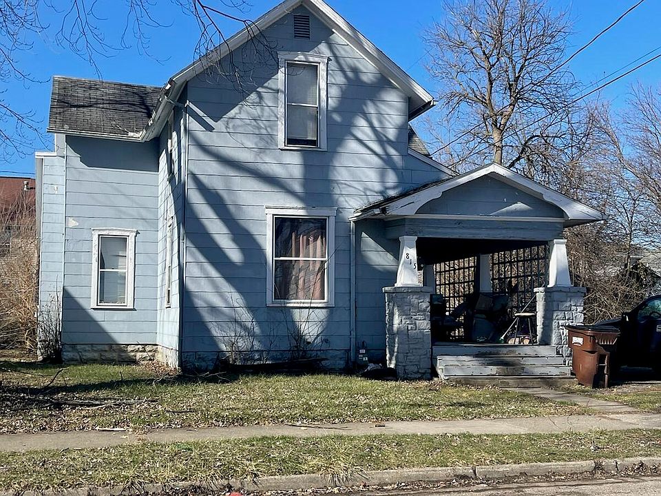2nd image of 815 Linden Ave