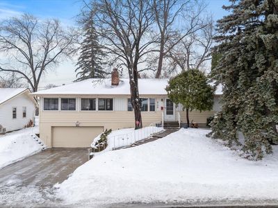 8109 30th Ave N, Crystal, MN, 55427