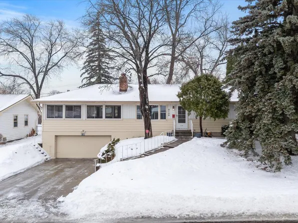 8109 30th Ave N, Crystal, MN 55427