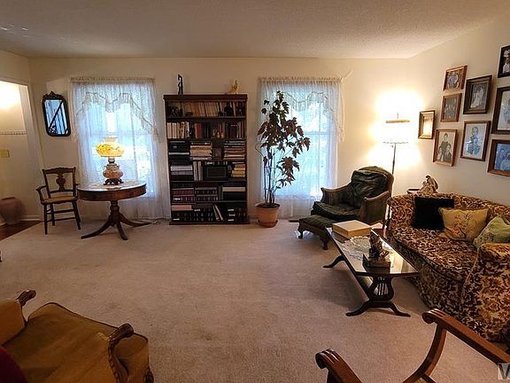 2nd image of 1368 Fairgreen Ave