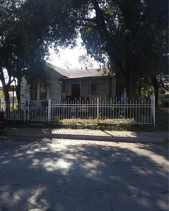 2nd image of 1232 E Hattie St