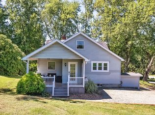 909 Pleasant Valley Dr, Apollo, PA 15613