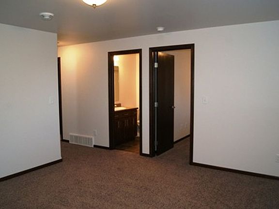 4th image of 1319 13th St W