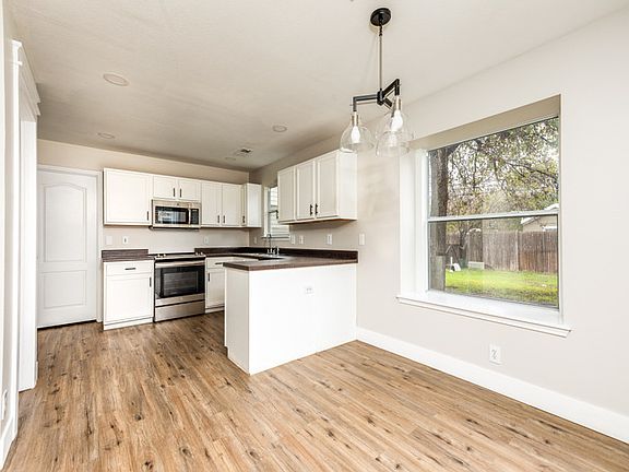 3rd image of 1406 Coral Bay