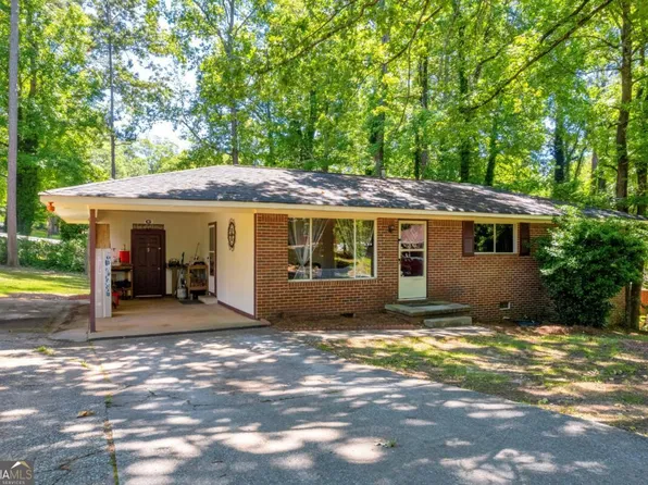 9 Poplar St, Toccoa, GA 30577