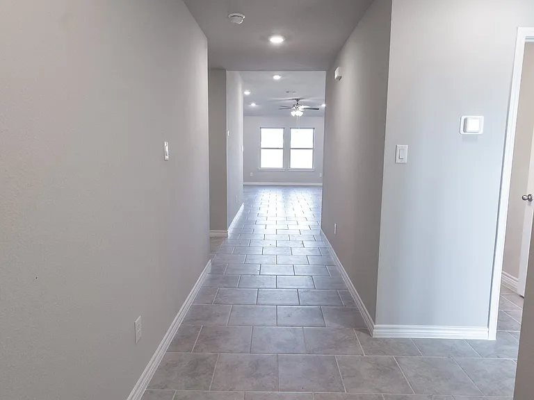 2101 Chief St — Photo 11