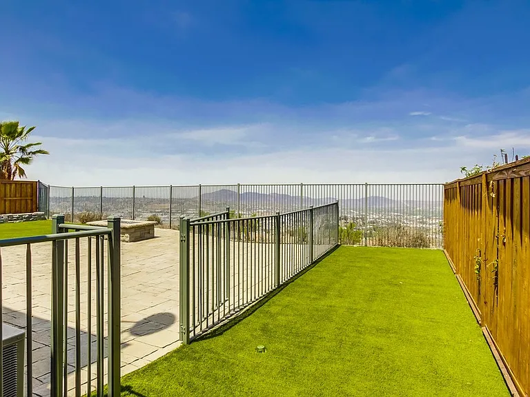 5102 Sevilla St — Photo 7