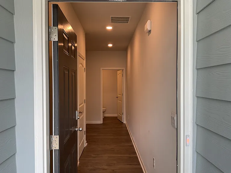 487 Stoneybrook Dr — Photo 21