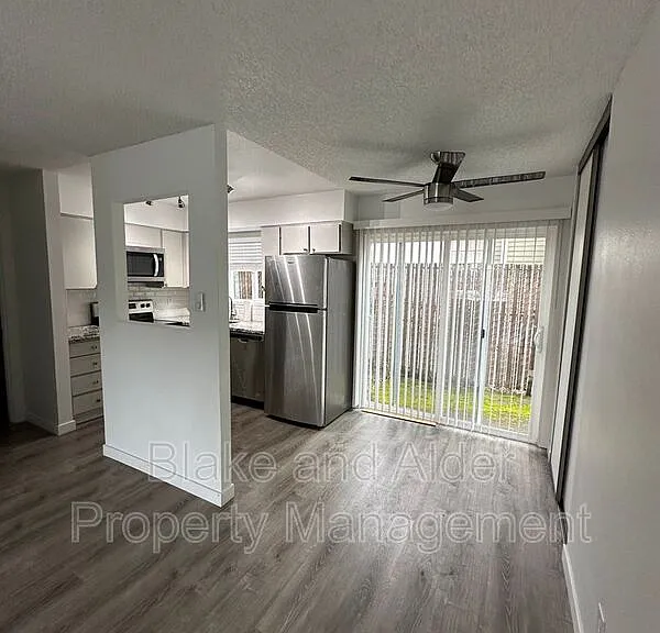 834 SE 42nd Ave — Photo 5