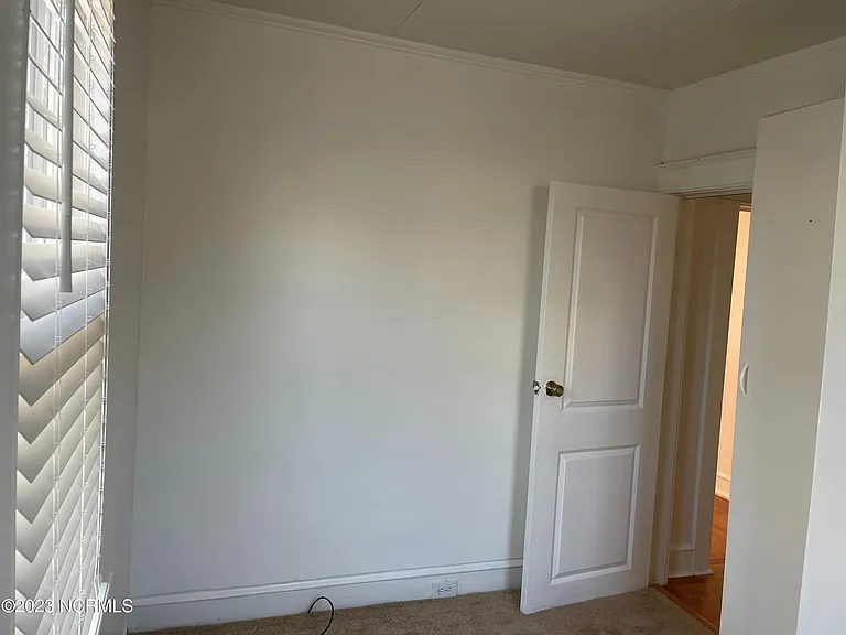 816 S 11th St — Photo 10