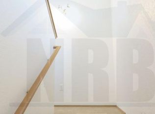 15301 To 15303 Berry Valley Dr SE, Yelm, WA 98597