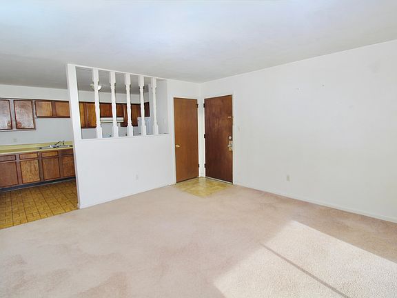 5th image of 200 W Young Cir #106