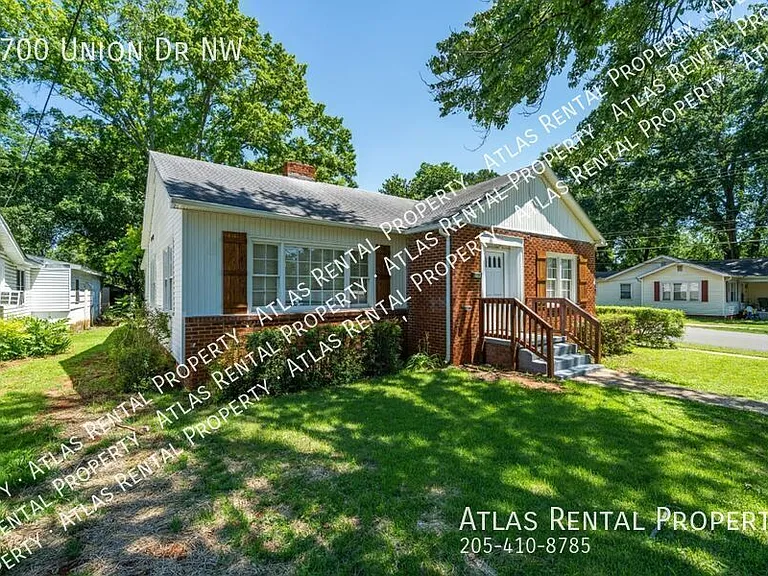 2700 Union Dr NW — Photo 2