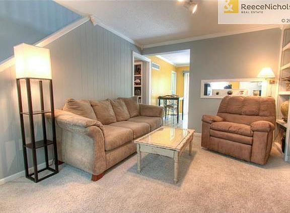 Updated colors through-out