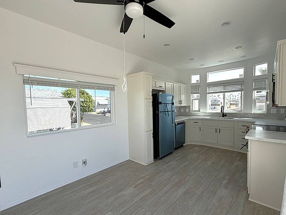 4th image of 4700 E Main St #858