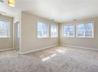 543 Newfield Ave #2F, Stamford, CT 06905