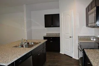 841 Margay Loop — Photo 3