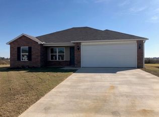 4525 Willow Pointe Dr, Jonesboro, AR 72405