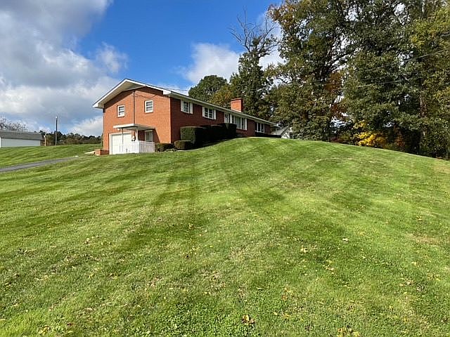 Front corner from the road