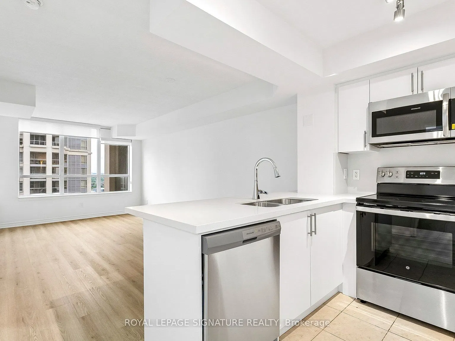 2 bed, $2,500 — Photo 2