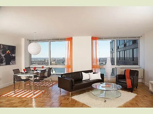 Rented by Stribling | media 9