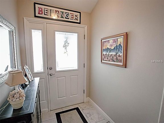 3rd image of 703 Hammond Pl