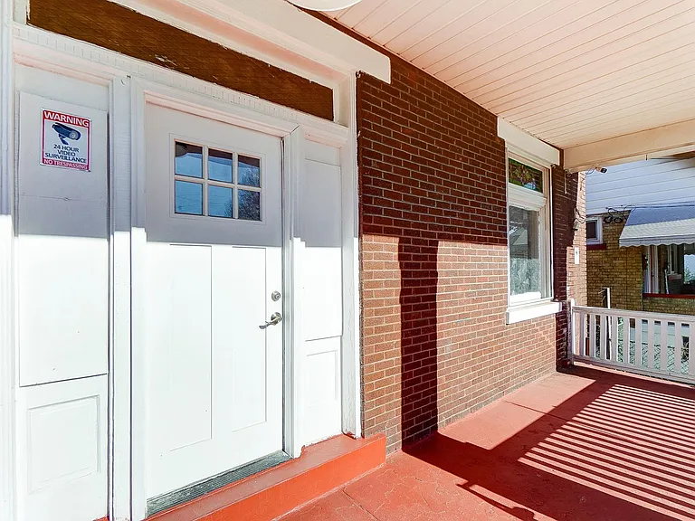 2854 Shaffer Ave — Photo 2