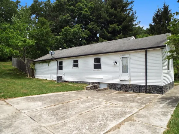 138 Persinger St, Beckley, WV 25801