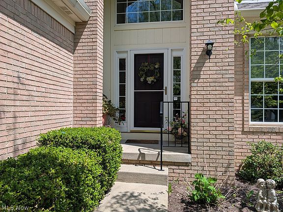 2nd image of 721 Sagewood Ln