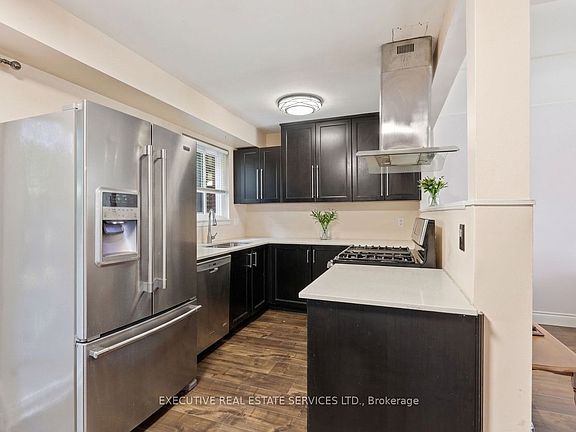 5th image of 60 Chipwood Cres