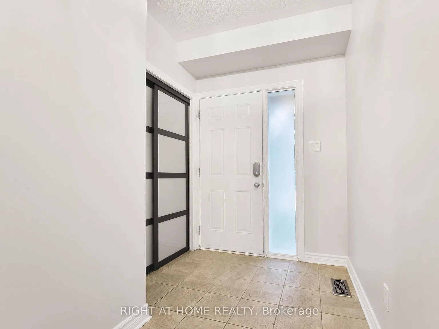 3 bed, $3,850 — Photo 4