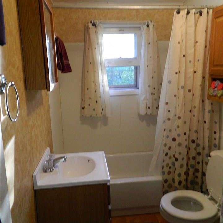 2nd image of 14791 Coates Hwy