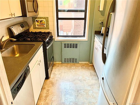 5th image of 485 E Lincoln Ave APT 311