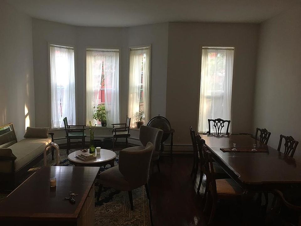1st image of 80 W 120th St APT 3