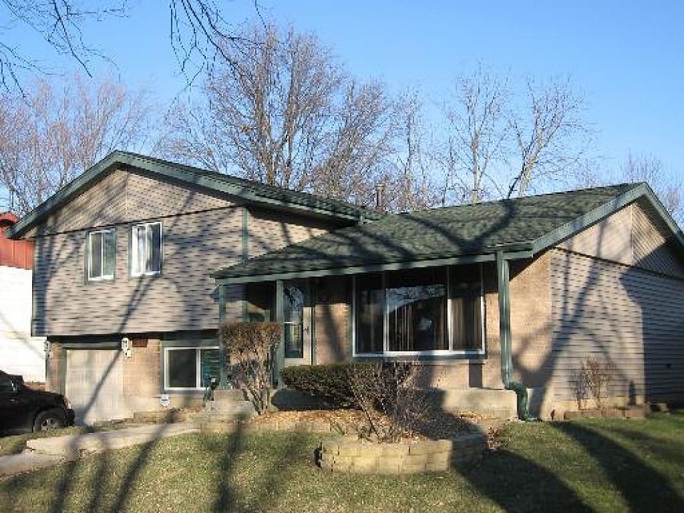 1st image of 17211 Central Park Ave