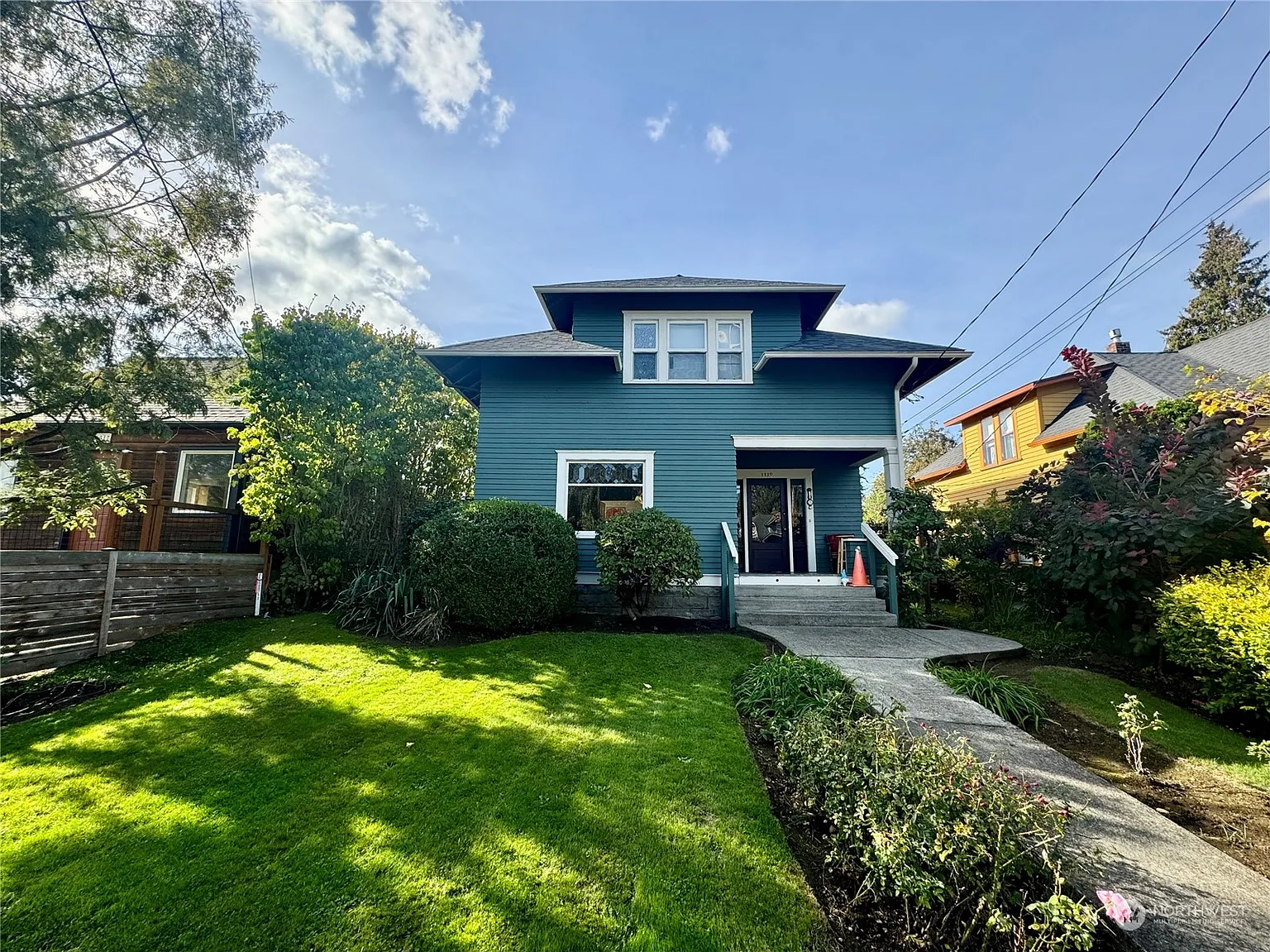 1319 Humboldt Street photo 1