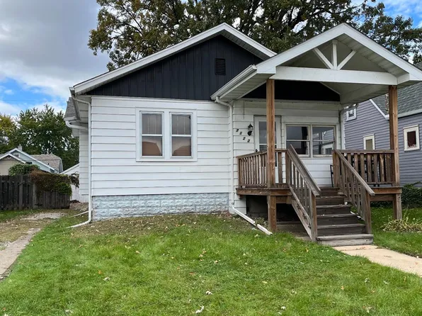 7122 Jefferson Ave, Hammond, IN 46324