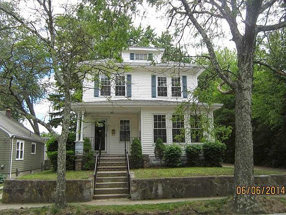 3rd image of 286 Whitford Ave