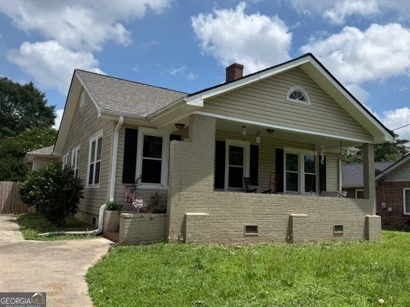 139 Myrtle St, Elberton, GA 30623