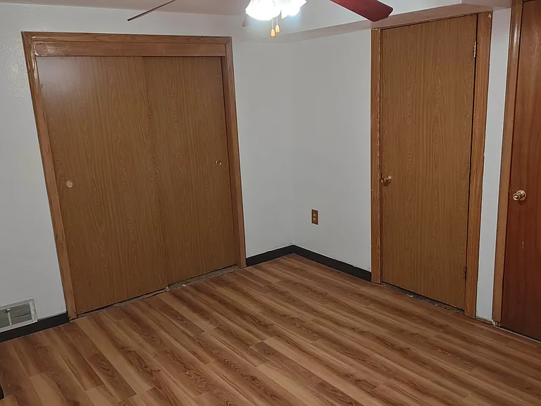 257 15th Ave N #1 — Photo 14