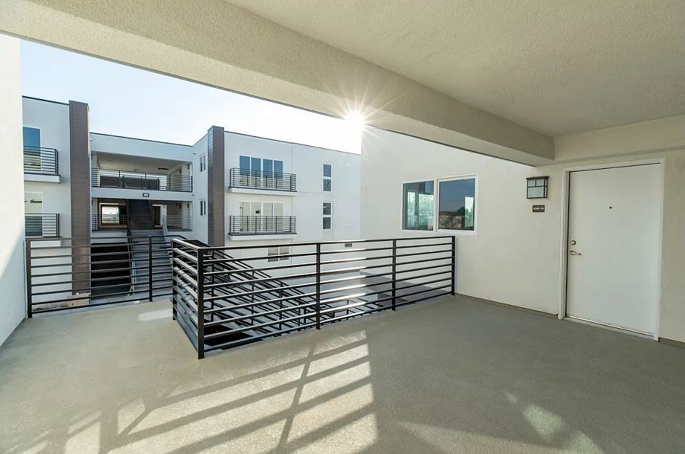 1st image of 4312 Elizabeth St #19