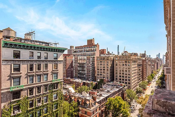 Sold by Corcoran | media 3