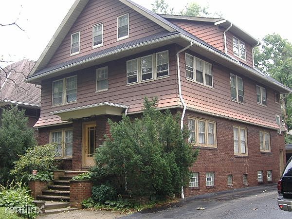 2nd fl 2127 stillman0012