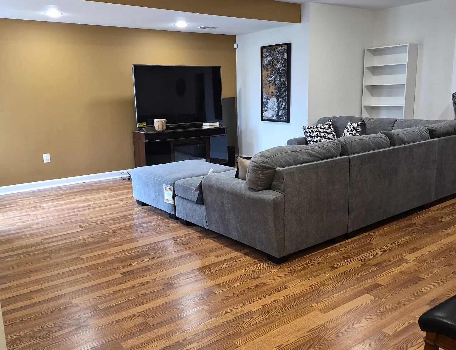 2 bed, 4631 sqft, $2,000 — Photo 2
