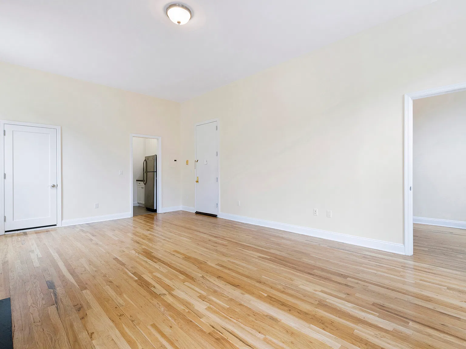77 Irving Place — Photo 4