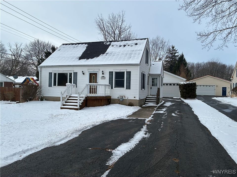 1st image of 4504 Harris Hill Rd
