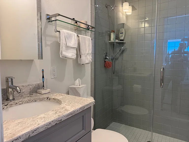 473 Dune Rd — Photo 10