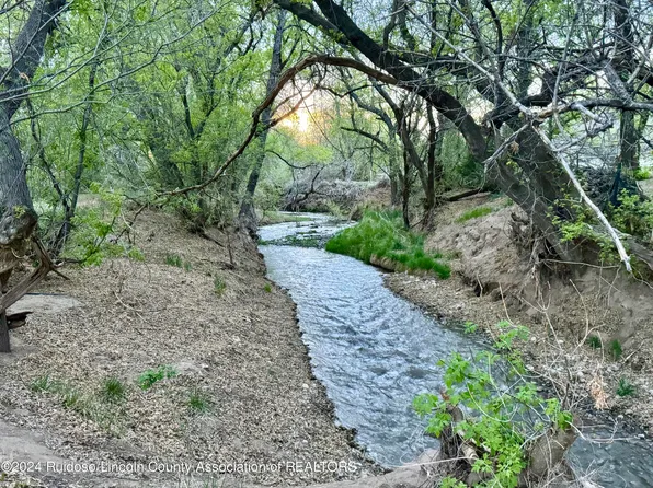27916 Us Highway 70, San Patricio, NM 88348