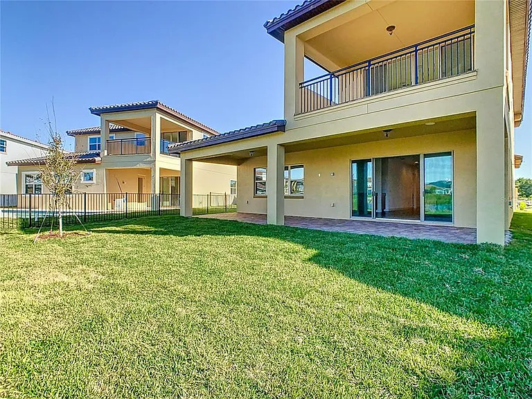 13899 Larkton Ln — Photo 44